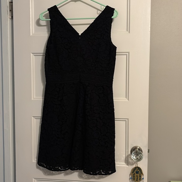 BNWT Loft black floral lace dress - size 6P - Picture 2 of 6